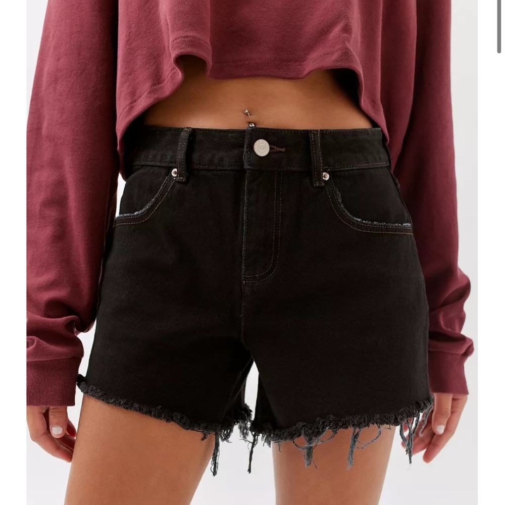 BDG A-Line Cutoff Denim Short in Washed Black